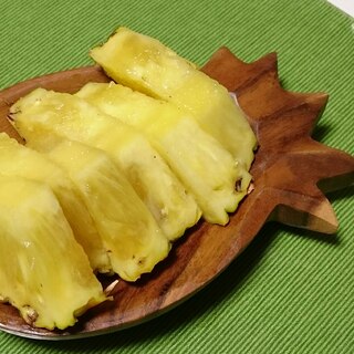 パイナップルの切り方